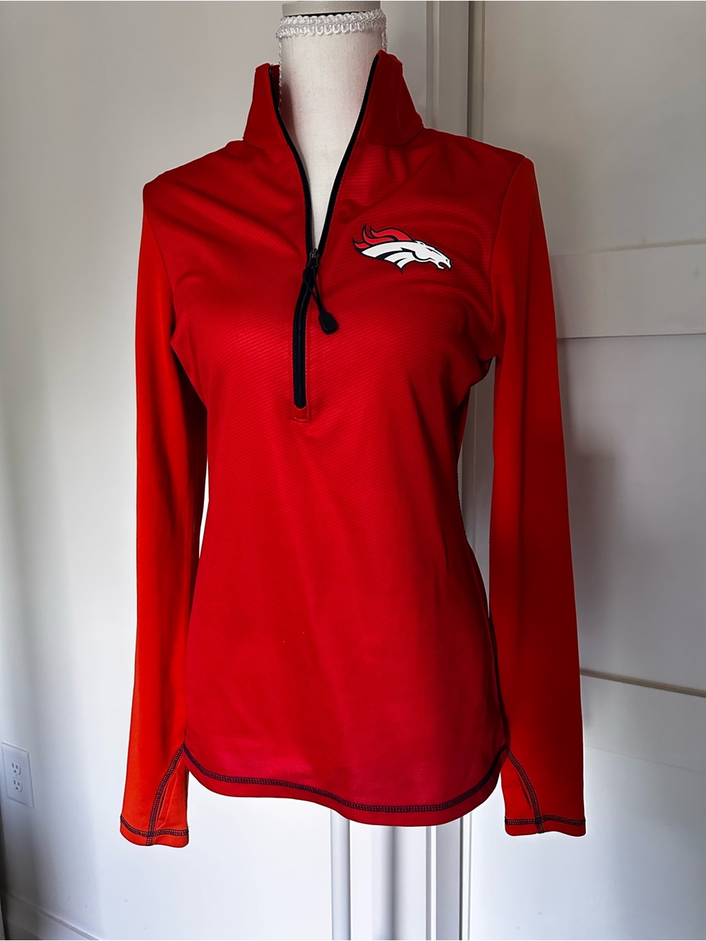 Denver Broncos Majestic Therma Base Quarter Zip Pullover Womens S Orange